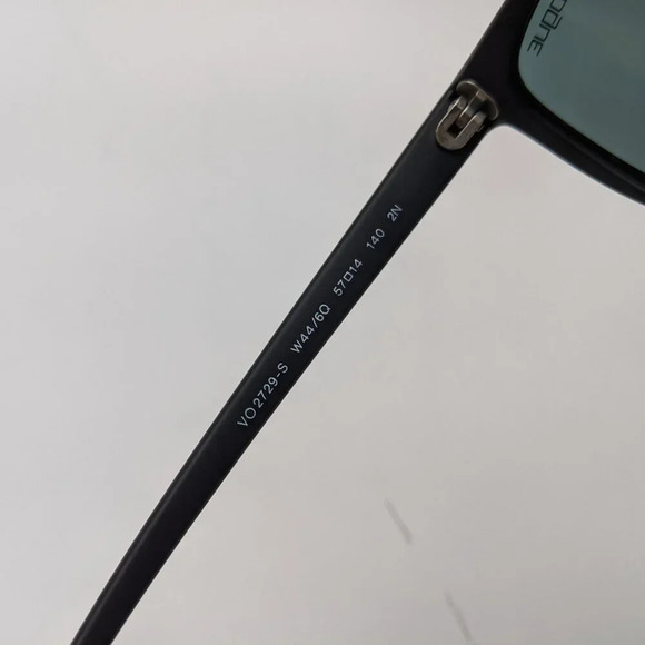 ?️ Vogue VO2729-S Sunglasses (made in Italy) W44/6Q 57/14-140 2N / JLE323 ?️​ main image 10